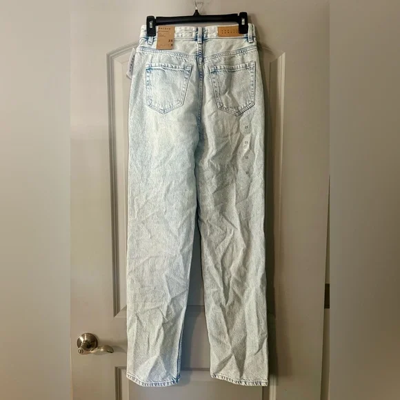 PacSun Women’s 90s BF Manhattan Light Wash Jeans - Picture 6 of 6